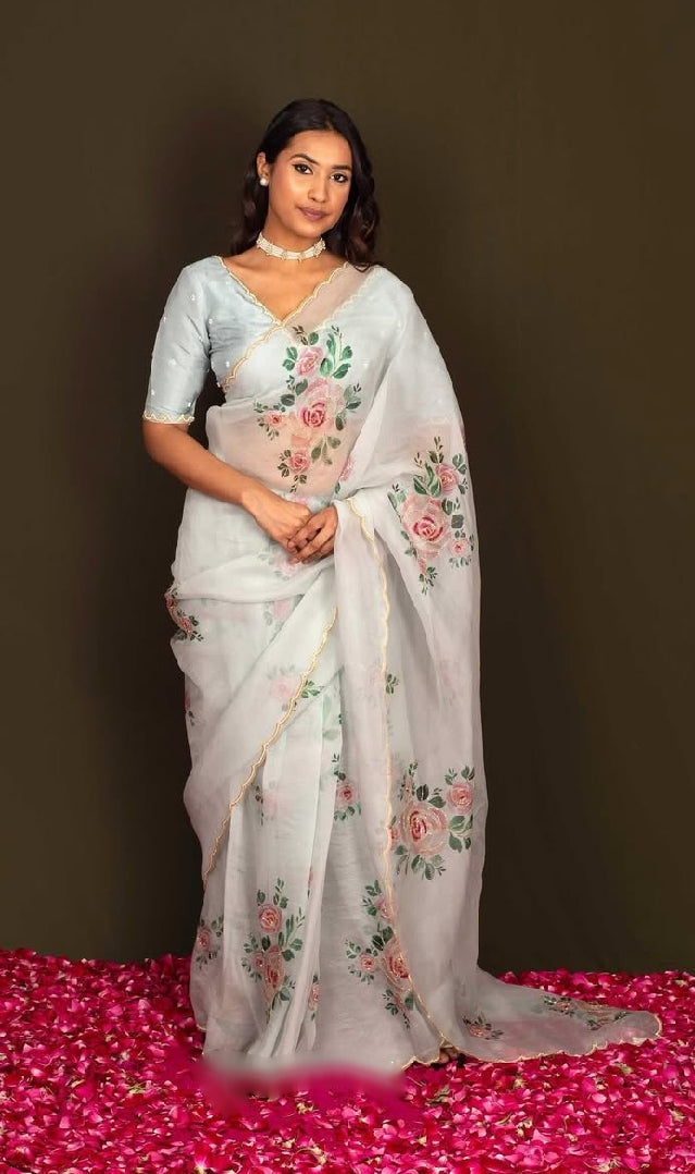 Fancy scalloped lace border design lightweight saree