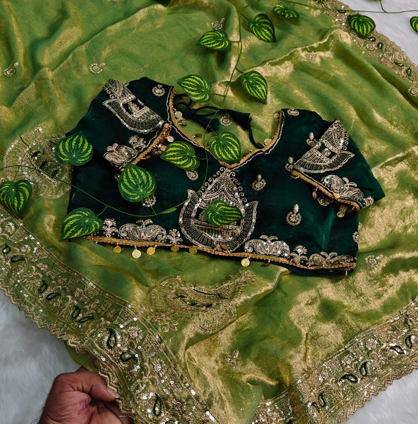 Embroidered organzan silk saree green 💚