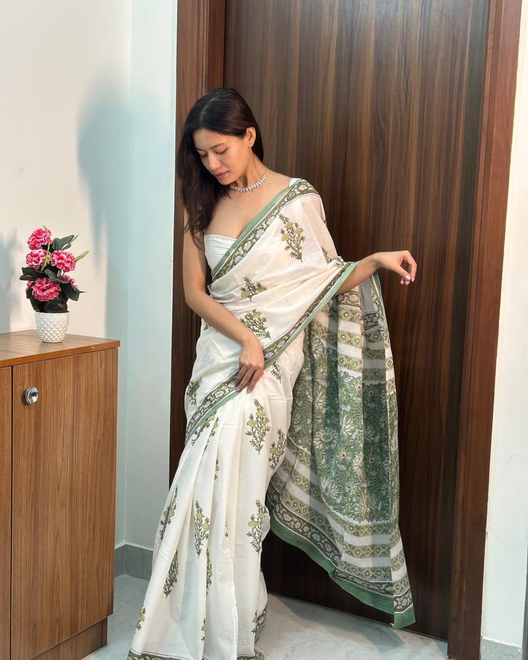 Floral printed cutton saree with contrast border